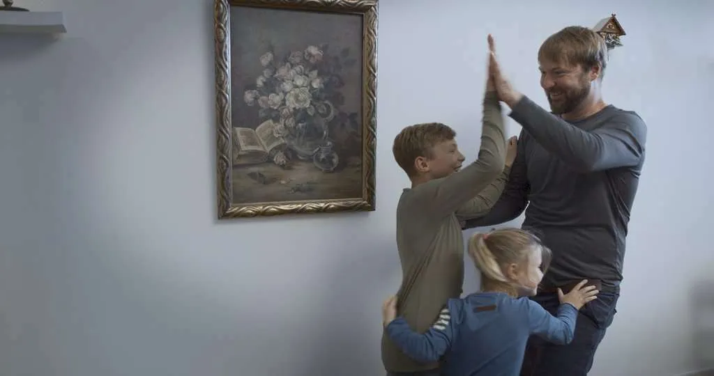 Ravensburger Exit Adventskalender - Das Geheimnisvolle Schloss 18941 – Bild 3