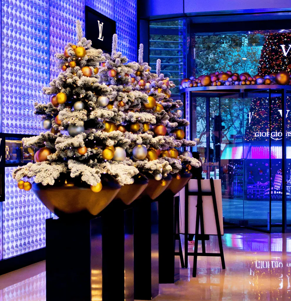 Xmasdeco - Schnee-Weihnachtsbaum 240cm - 530 LED – Bild 8