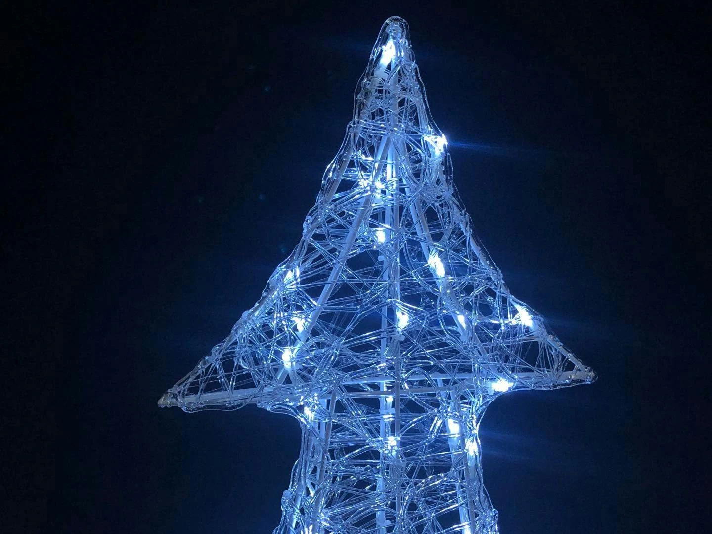 Tarrington House Acryl-Weihnachtsbaum, Kupfer/ PVC, 85 X 25 X 150 Cm, 160 LED, 3.6 W, Kaltweiß – Bild 7